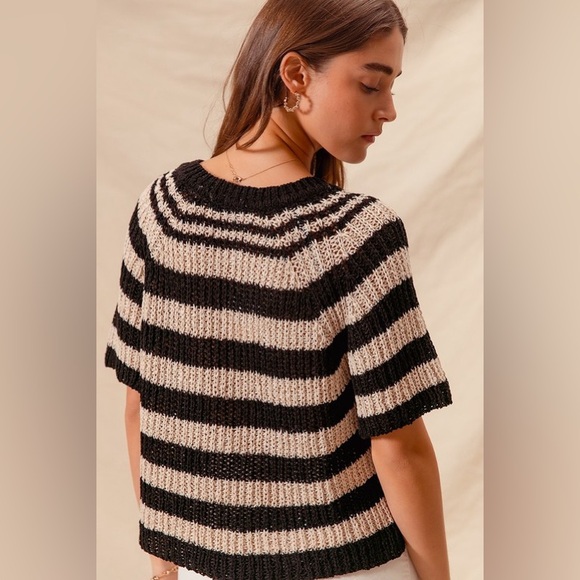 Oatmeal black eyelet boho stripe placket striped bohemian tunic top sweater - Picture 4 of 6